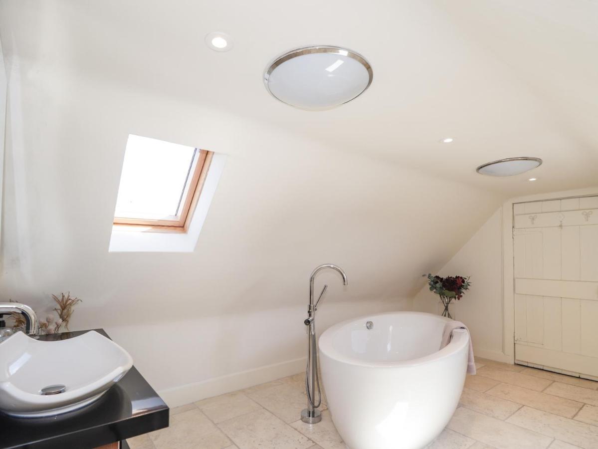 Mary Ann Villa Inverness Bagian luar foto
